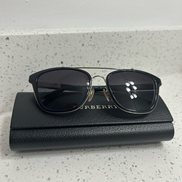 Burberry Sunglasses - Picture 1 of 6